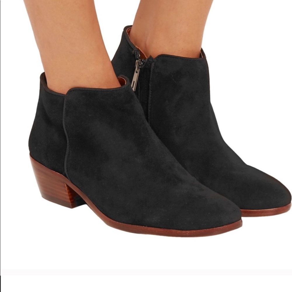 Sam Edelman Black Petty Chelsea Booties